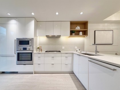 Photo 18 at 11 - 368 W 64th Avenue, Marpole, Vancouver West