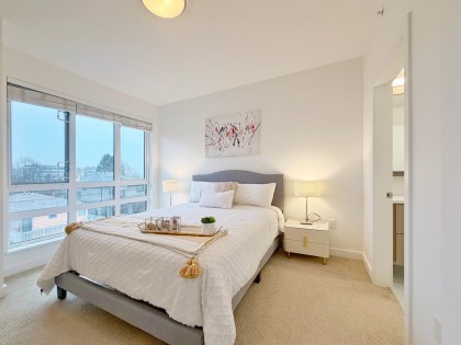 Photo 11 at 11 - 368 W 64th Avenue, Marpole, Vancouver West