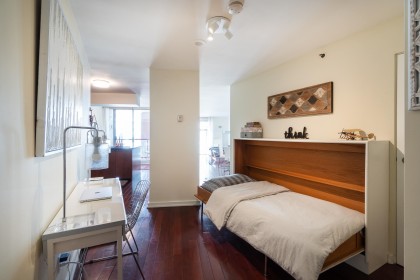 Photo 17 at 503 - 990 Beach Avenue, Yaletown, Vancouver West