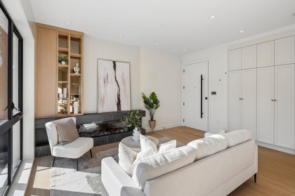 Photo 3 at 2 - 3036 W 13th Avenue, Kitsilano, Vancouver West