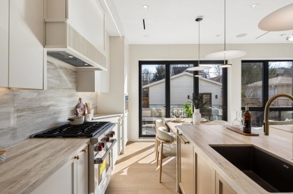 Photo 9 at 2 - 3036 W 13th Avenue, Kitsilano, Vancouver West