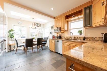 Photo 5 at 4047 W 32nd Avenue, Dunbar, Vancouver West