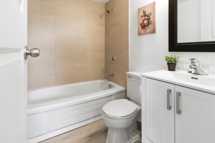 Photo 7 at 303 - 1296 W 70th Avenue, Marpole, Vancouver West