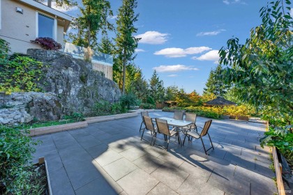 Photo 7 at 4673 Woodburn Road, Cypress Park Estates, West Vancouver