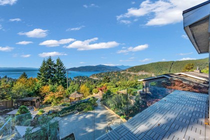 Photo 35 at 4673 Woodburn Road, Cypress Park Estates, West Vancouver