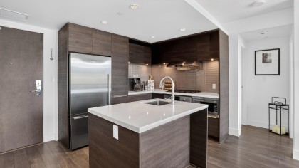 Photo 8 at 1401 - 1550 Fern Street, Lynnmour, North Vancouver