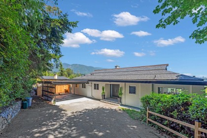 Photo 23 at 818 Younette Drive, Sentinel Hill, West Vancouver
