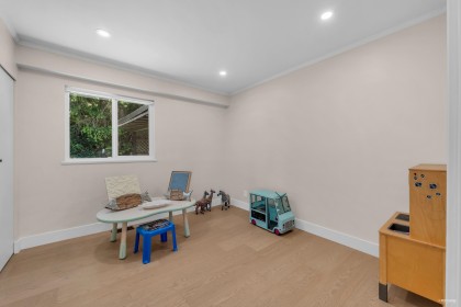 Photo 12 at 818 Younette Drive, Sentinel Hill, West Vancouver
