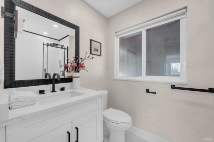 Photo 22 at 818 Younette Drive, Sentinel Hill, West Vancouver