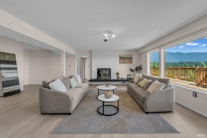 Photo 14 at 818 Younette Drive, Sentinel Hill, West Vancouver