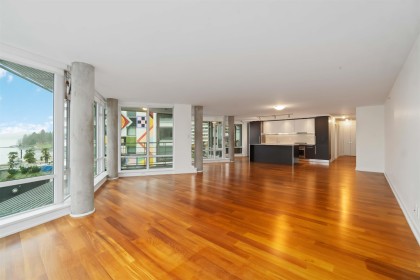 Photo 10 at 404 - 1762 Davie Street, West End VW, Vancouver West