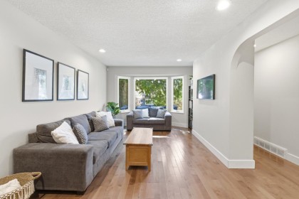 Photo 6 at 1762 Evelyn Street, Lynn Valley, North Vancouver