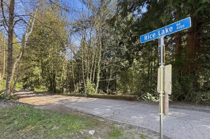 Photo 32 at 1762 Evelyn Street, Lynn Valley, North Vancouver