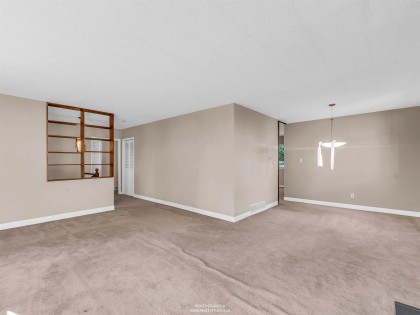 Photo 7 at 1110 Lodge Road, Canyon Heights NV, North Vancouver