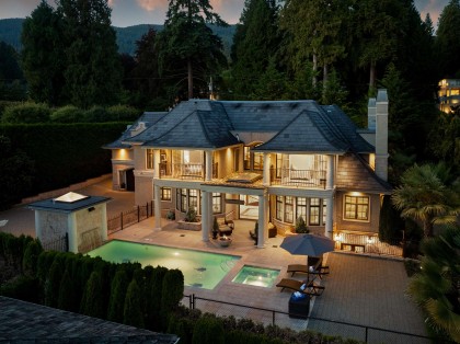 Photo 1 at 2912 Mathers Avenue, Altamont, West Vancouver
