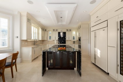 Photo 14 at 2912 Mathers Avenue, Altamont, West Vancouver
