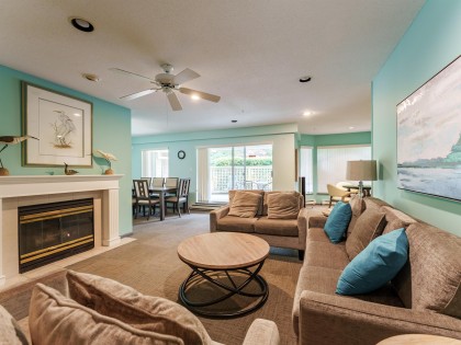 Photo 32 at 107 - 3690 Banff Court, Northlands, North Vancouver