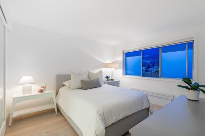 Photo 17 at 807 - 150 24th Street, Dundarave, West Vancouver