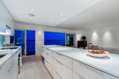 Photo 9 at 807 - 150 24th Street, Dundarave, West Vancouver