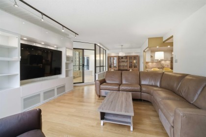 Photo 2 at 601 - 738 Broughton Street, West End VW, Vancouver West