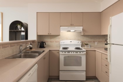 Photo 15 at 1207 - 1277 Nelson Street, West End VW, Vancouver West