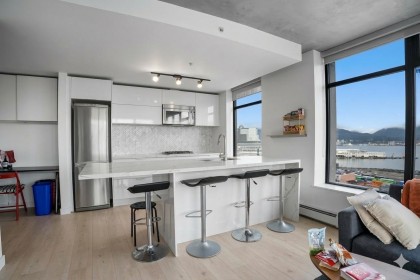 Photo 8 at 1401 - 108 W Cordova Street, Downtown VW, Vancouver West