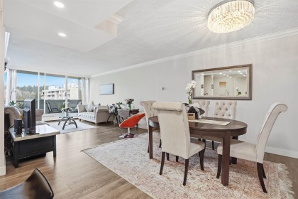 Photo 3 at 2006 - 2024 Fullerton Avenue, Pemberton NV, North Vancouver