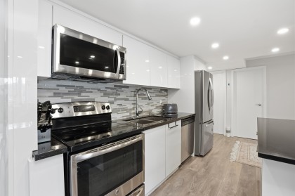 Photo 4 at 2006 - 2024 Fullerton Avenue, Pemberton NV, North Vancouver