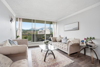 Photo 8 at 2006 - 2024 Fullerton Avenue, Pemberton NV, North Vancouver