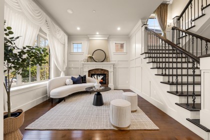 Photo 6 at 3042 W 33rd Avenue, MacKenzie Heights, Vancouver West