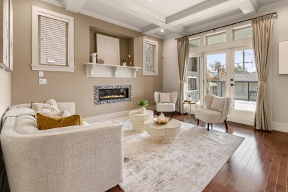 Photo 7 at 3042 W 33rd Avenue, MacKenzie Heights, Vancouver West