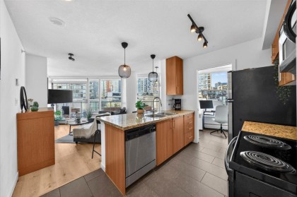 Photo 2 at 905 - 58 Keefer Place, Downtown VW, Vancouver West