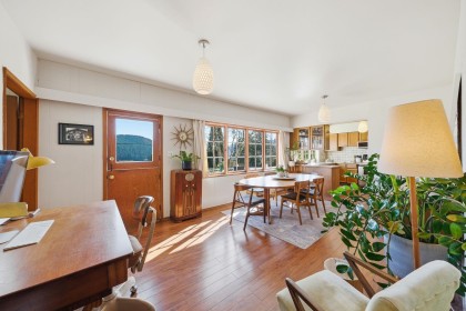 Photo 13 at 487 Roslyn Boulevard, Dollarton, North Vancouver