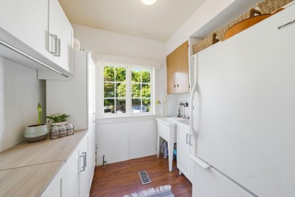 Photo 17 at 487 Roslyn Boulevard, Dollarton, North Vancouver