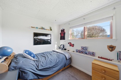 Photo 24 at 487 Roslyn Boulevard, Dollarton, North Vancouver