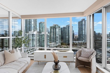 Photo 20 at 1601 - 1228 Marinaside Crescent, Yaletown, Vancouver West