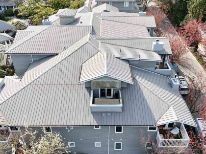 Photo 32 at 304 - 1528 Bowser Avenue, Norgate, North Vancouver