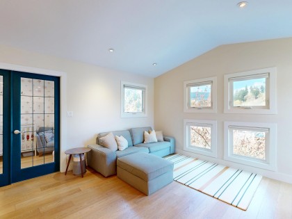 Photo 8 at 304 - 1528 Bowser Avenue, Norgate, North Vancouver