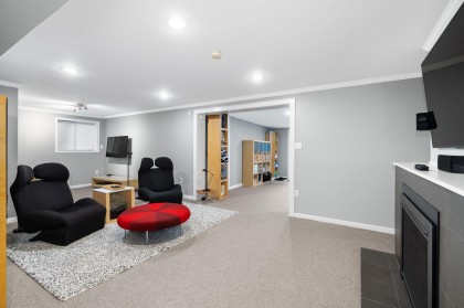 Photo 26 at 956 Belvista Crescent, Canyon Heights NV, North Vancouver