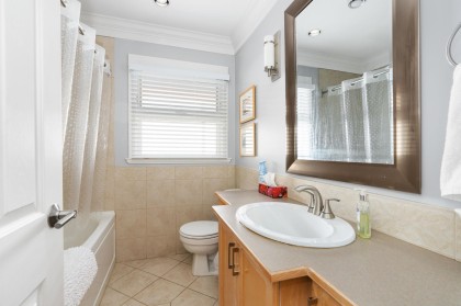 Photo 22 at 956 Belvista Crescent, Canyon Heights NV, North Vancouver