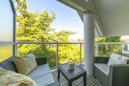 Photo 21 at 796 W 15th Avenue, Fairview VW, Vancouver West