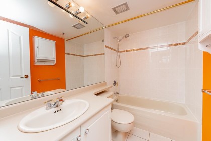 Photo 25 at 1304 - 283 Davie Street, Yaletown, Vancouver West