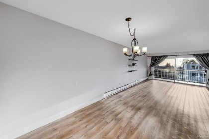 Photo 7 at 320 - 3080 Lonsdale Avenue, Upper Lonsdale, North Vancouver