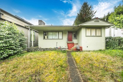 Photo 1 at 14 W 37th Avenue, Cambie, Vancouver West