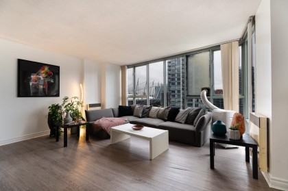 Photo 3 at 2102 - 930 Cambie Street, Yaletown, Vancouver West