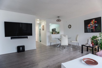 Photo 4 at 2102 - 930 Cambie Street, Yaletown, Vancouver West