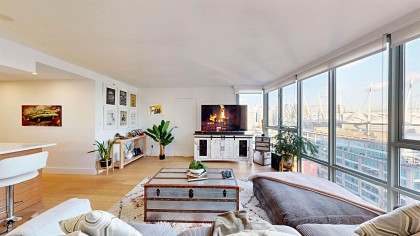 Photo 3 at 1901 - 930 Cambie Street, Yaletown, Vancouver West