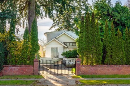 Photo 2 at 5833 Macdonald Street, Kerrisdale, Vancouver West