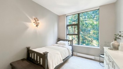 Photo 15 at 801 - 3315 Cypress Place, Cypress Park Estates, West Vancouver