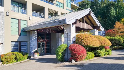 Photo 25 at 801 - 3315 Cypress Place, Cypress Park Estates, West Vancouver
